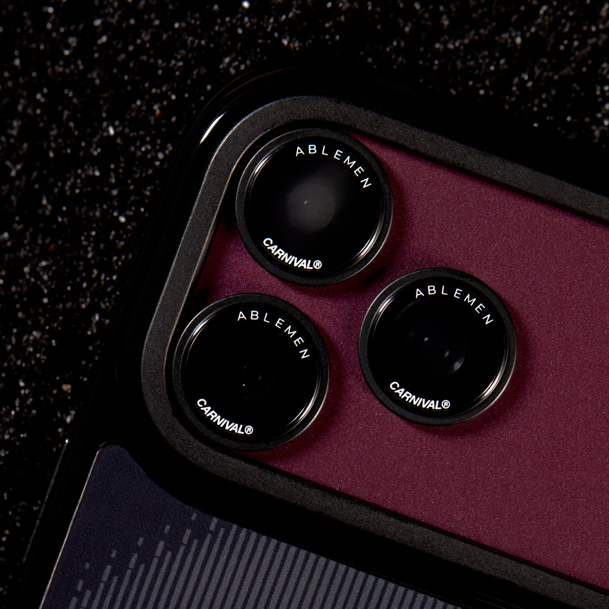 ABLEMEN x CARNIVAL iPhone 18 Pro / 18 Pro Max ชุดเคสกันกระแทก Double Protect MagSafe พร้อมกระจก 3X AR และกันรอยเลนส์ - Image 7